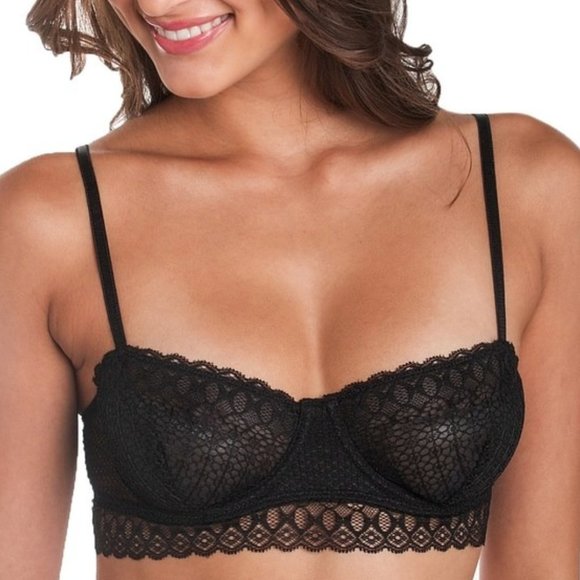 NWT Candies 2 Bras Scalloped Trim Mesh Unlined Red Black 34A Adjustable Straps - Picture 7 of 9